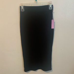 F21 black midi skirt